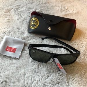 NEW Ray-Ban sunglasses